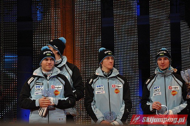 058 Jernej Damjan, Peter Prevc, Robert Kranjec